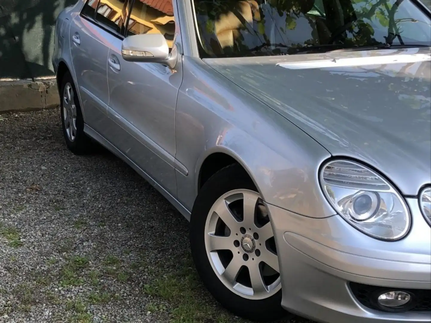 Mercedes-Benz E 220 Immediato realizzo leggete bene Stříbrná - 2