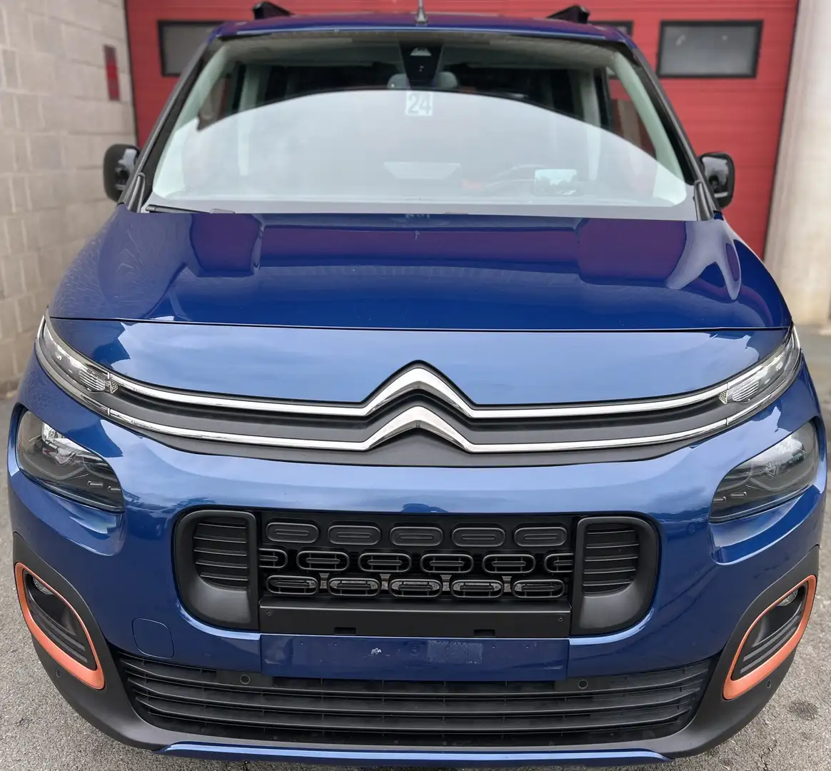 Citroen Berlingo 1.2 PureTech XTR S&S + NAVI + CLIM + TOIT PANO Bleu - 2