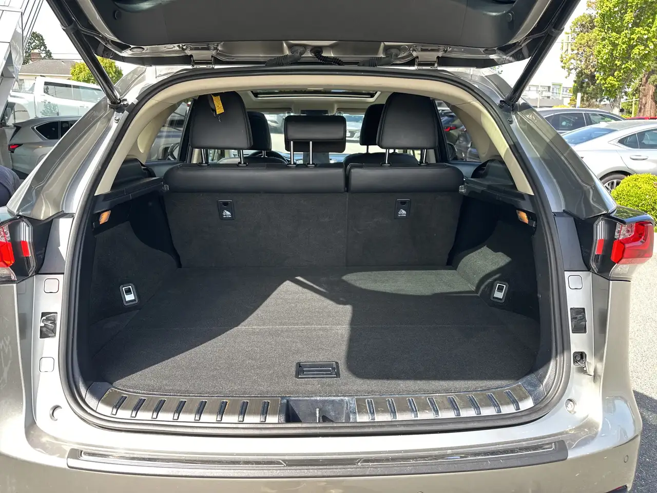 Lexus NX photo Lexus NX