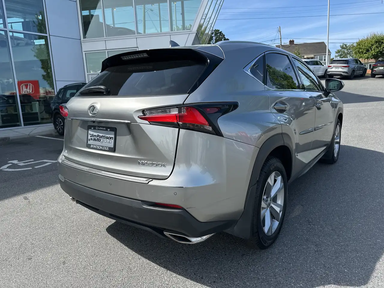 Lexus NX photo Lexus NX