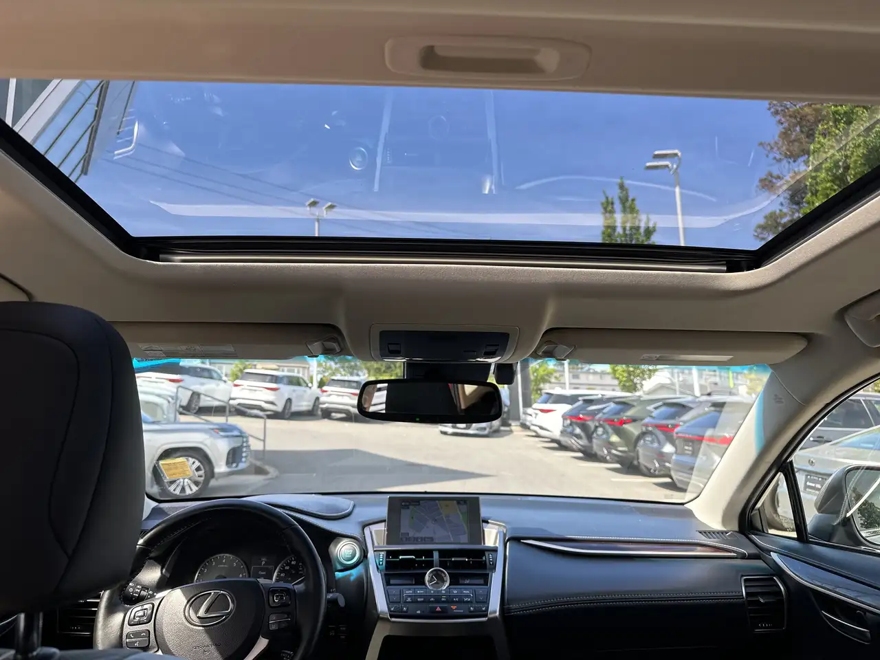 Lexus NX photo Lexus NX