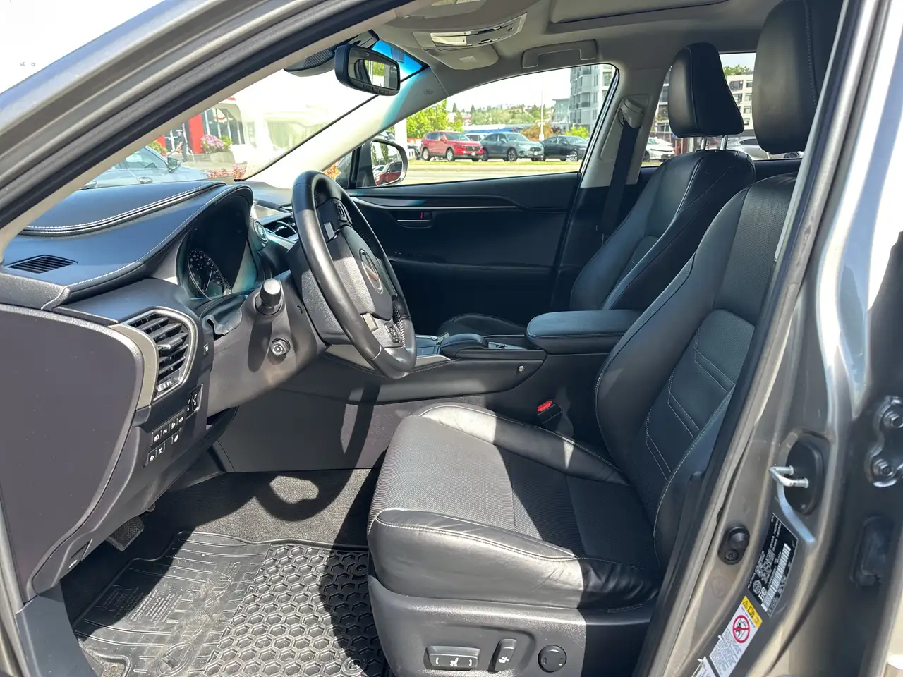 Lexus NX photo Lexus NX