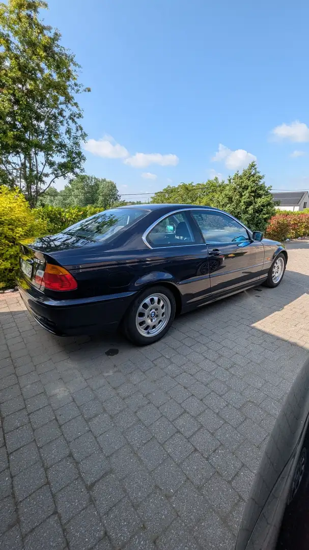 BMW 320 CiA - 2