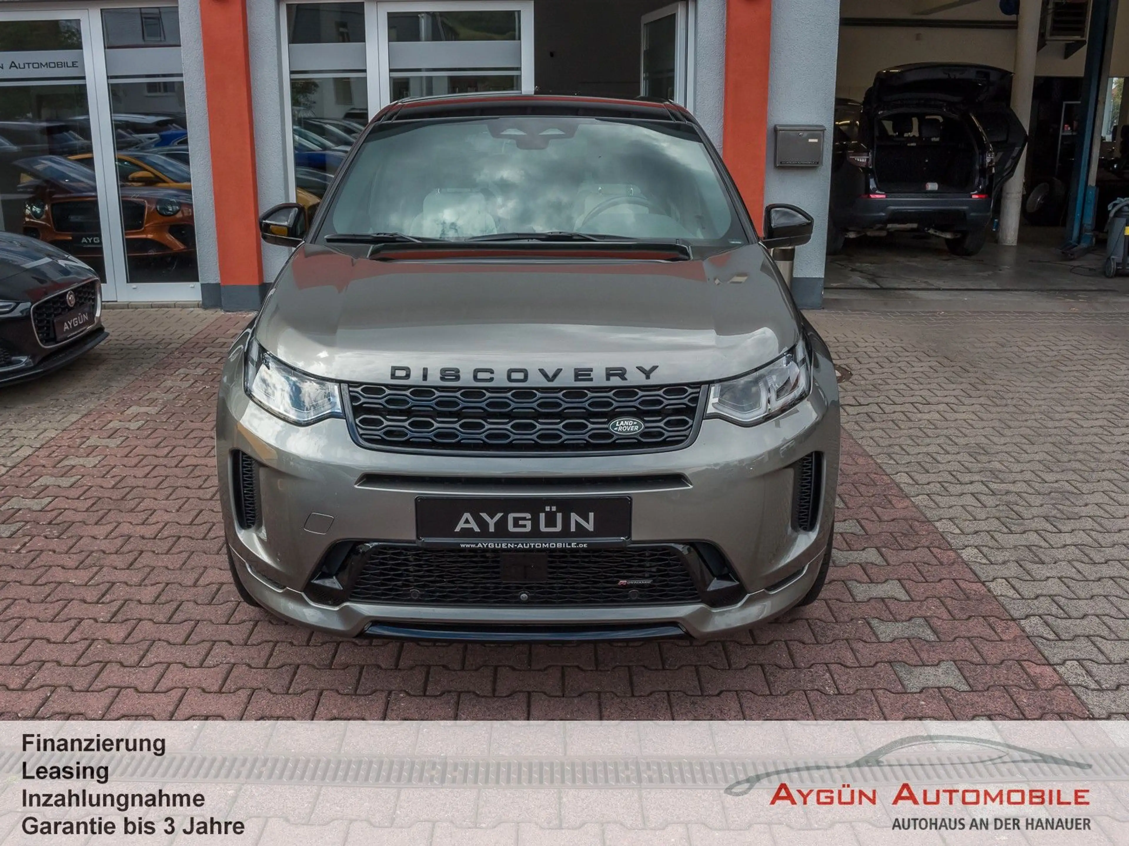 Land Rover Discovery Sport P300e R-Dynamic HSE*Pano*AHK* — photo 2