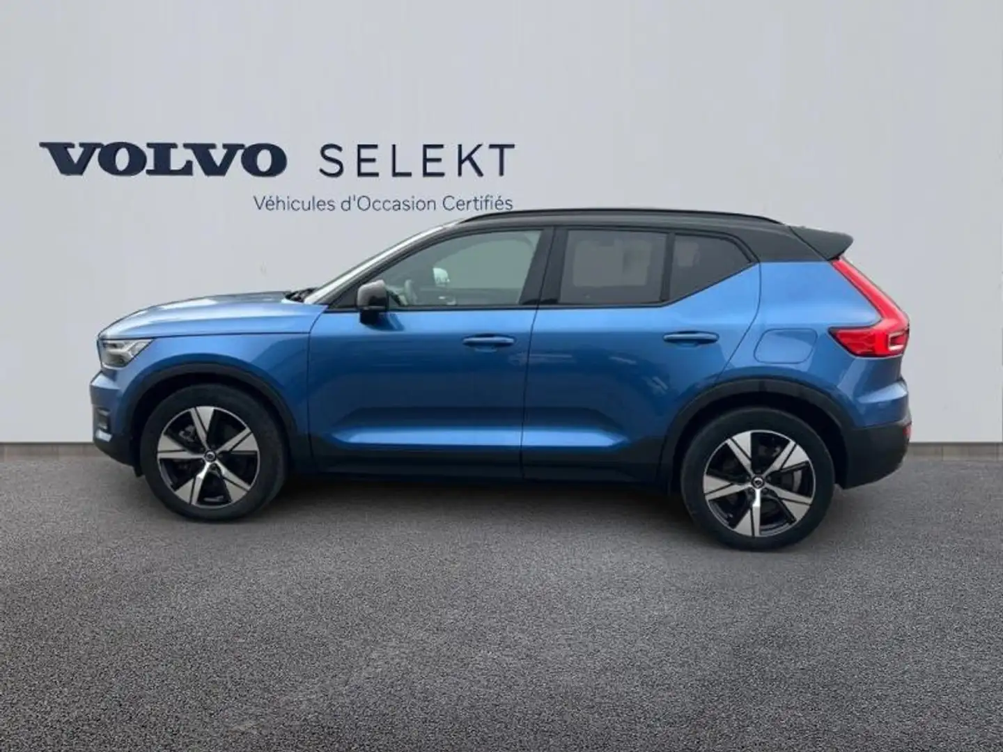 Volvo XC40 P8 AWD 408ch R-Design EDT Bleu - 2