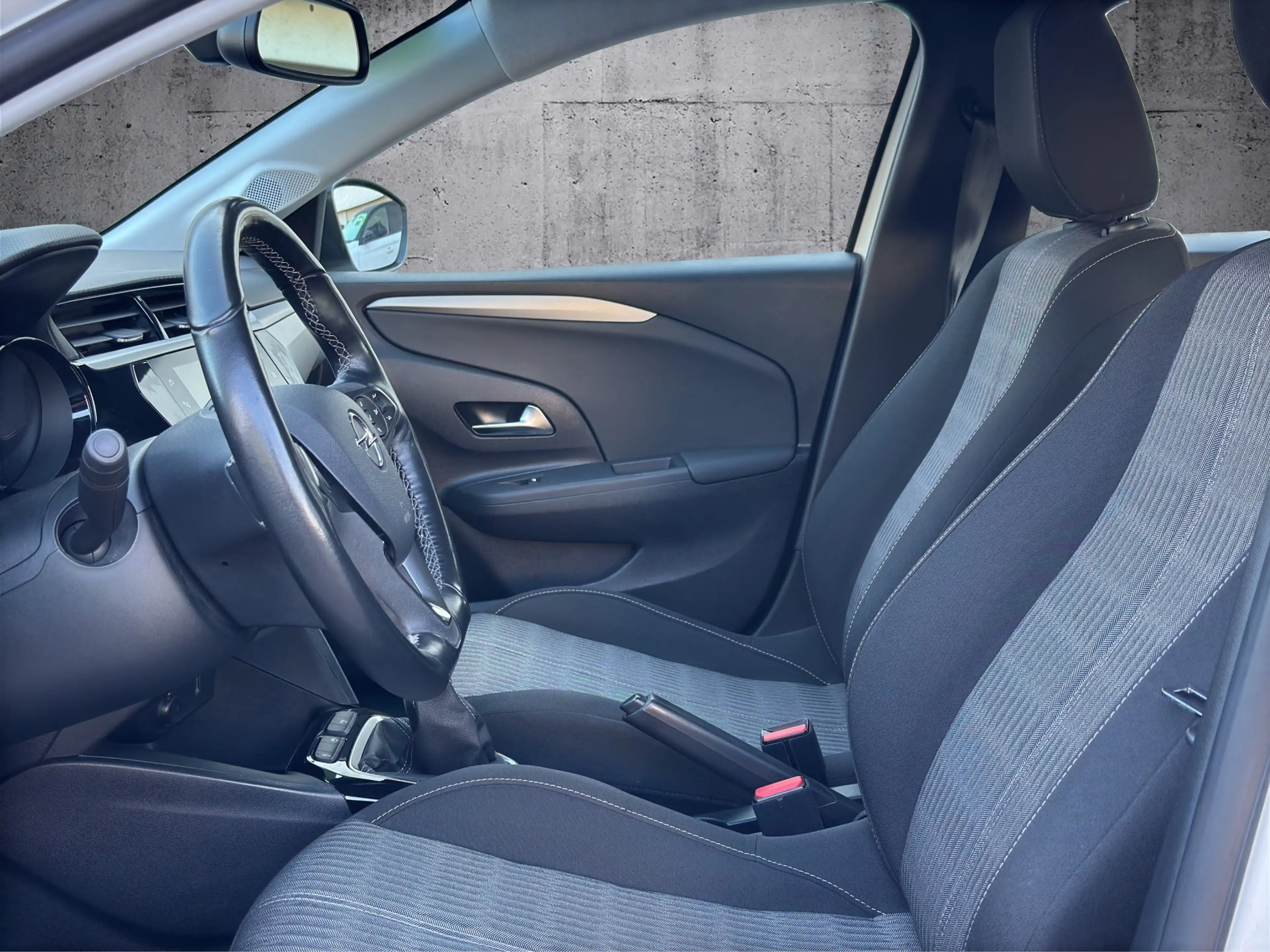 Opel Corsa F 1.2 Edition Navigation+Kamera+DAB — photo 11