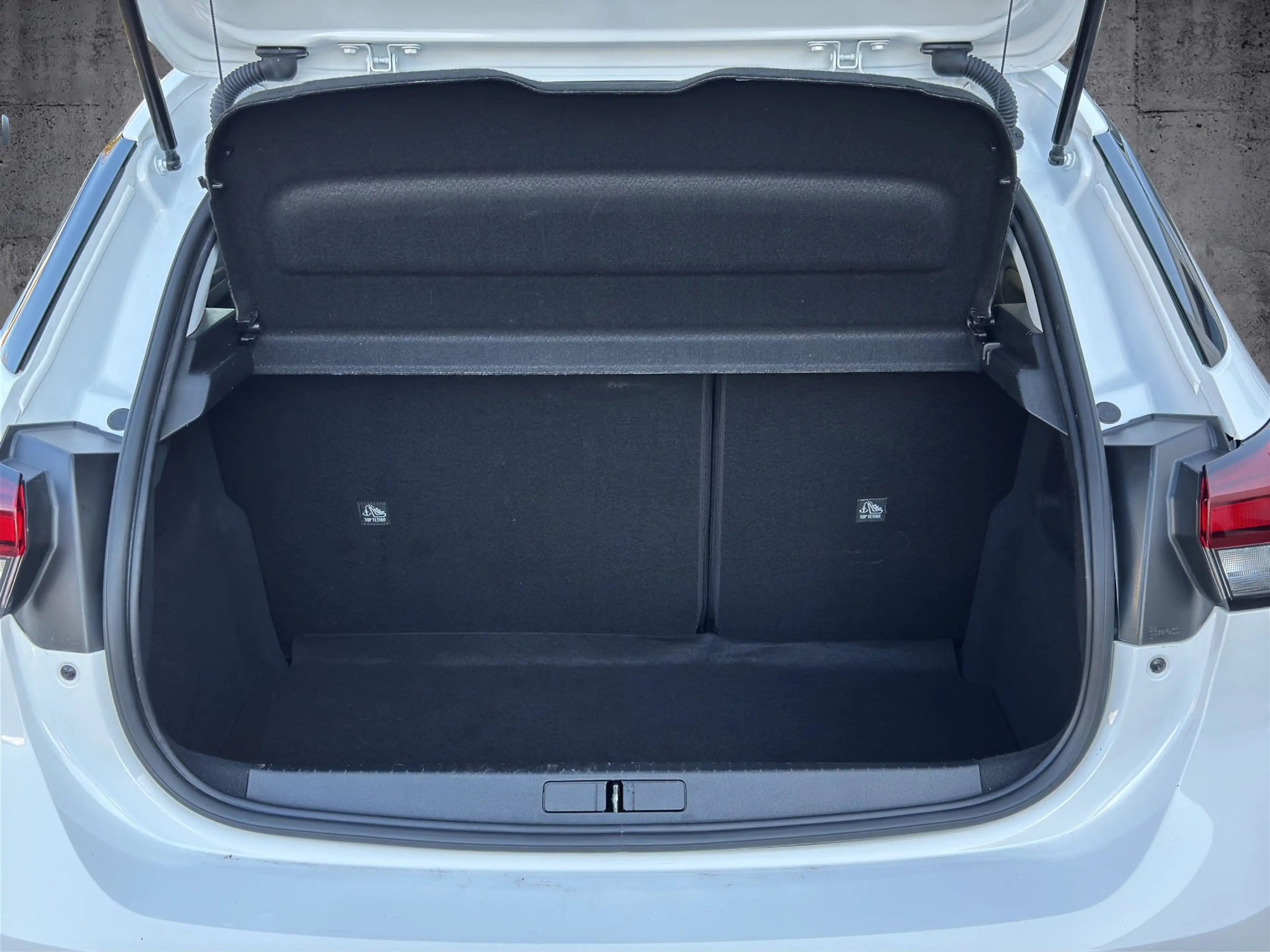 Opel Corsa F 1.2 Edition Navigation+Kamera+DAB — photo 13