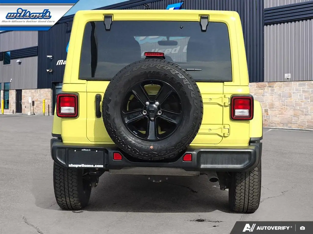 Jeep Wrangler photo Jeep Wrangler