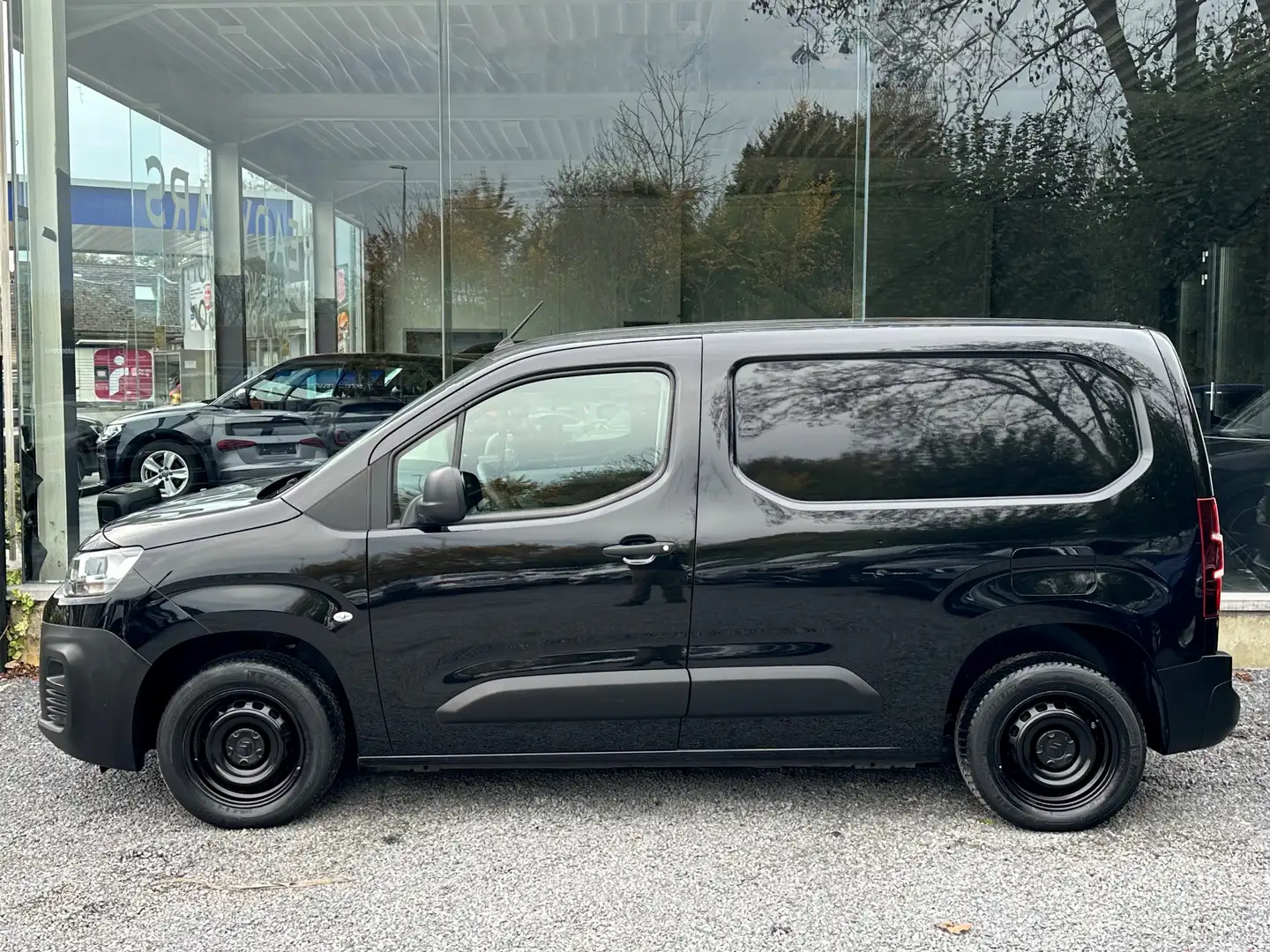 Citroen Berlingo 10.735 HTVA*1.5HDI*TVA RECUP*AC*1ER PROP*CARPLAY* Noir - 2