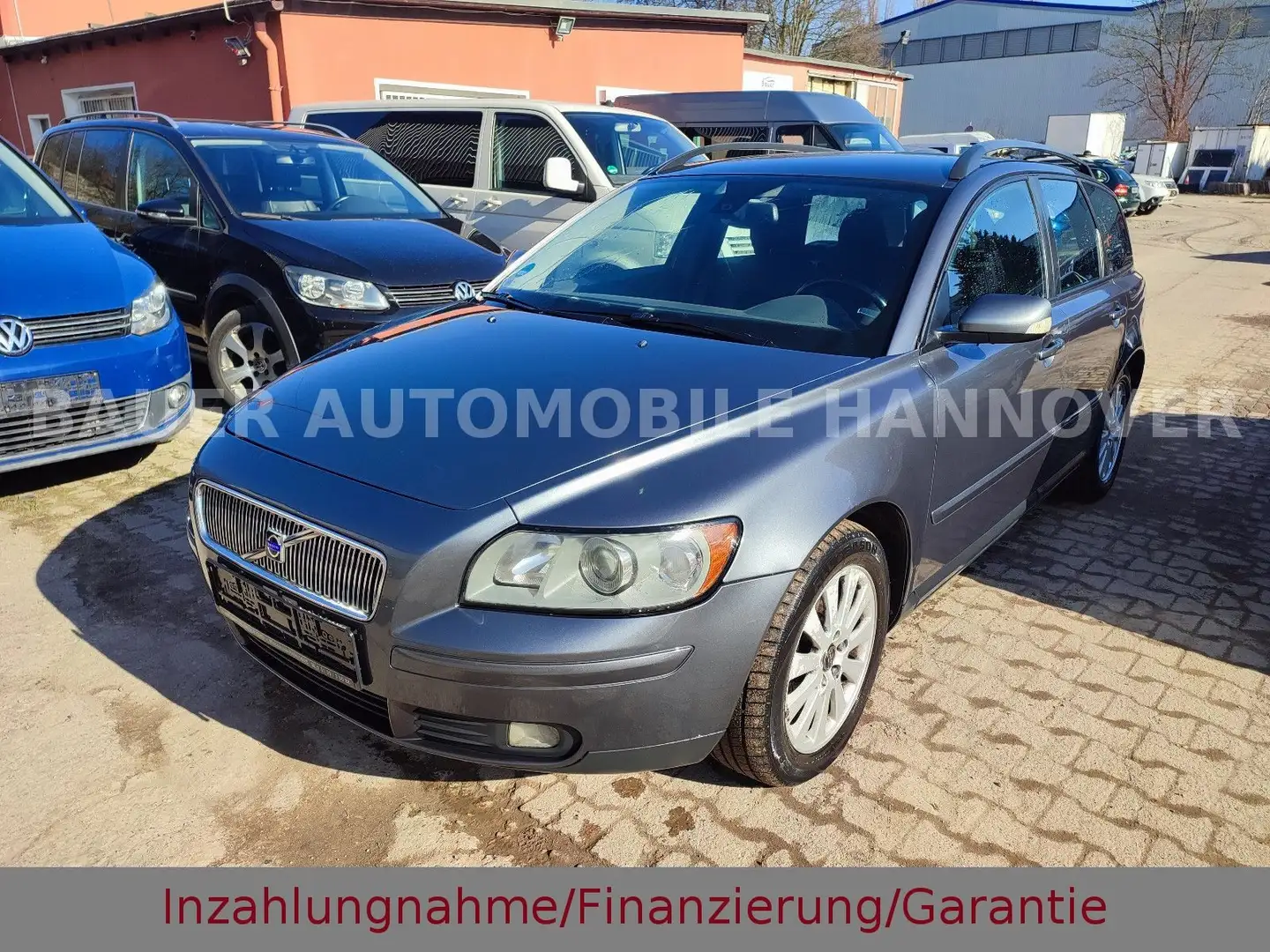 Volvo V50 Kombi 2.4 Momentum/ TÜV 03.2027 Szürke - 1
