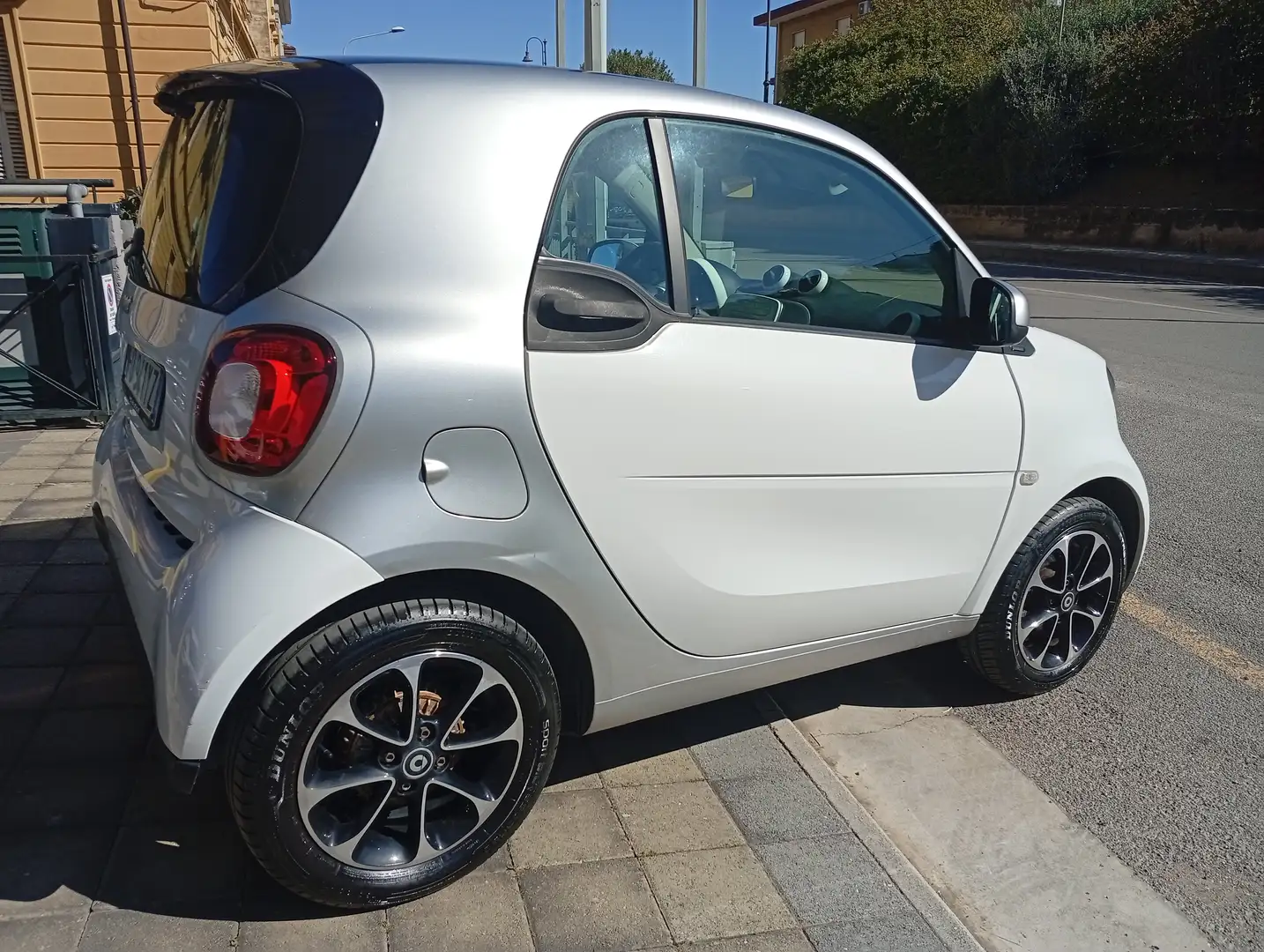 smart forTwo 1.0 Passion 71cv twinamic Blanco - 2