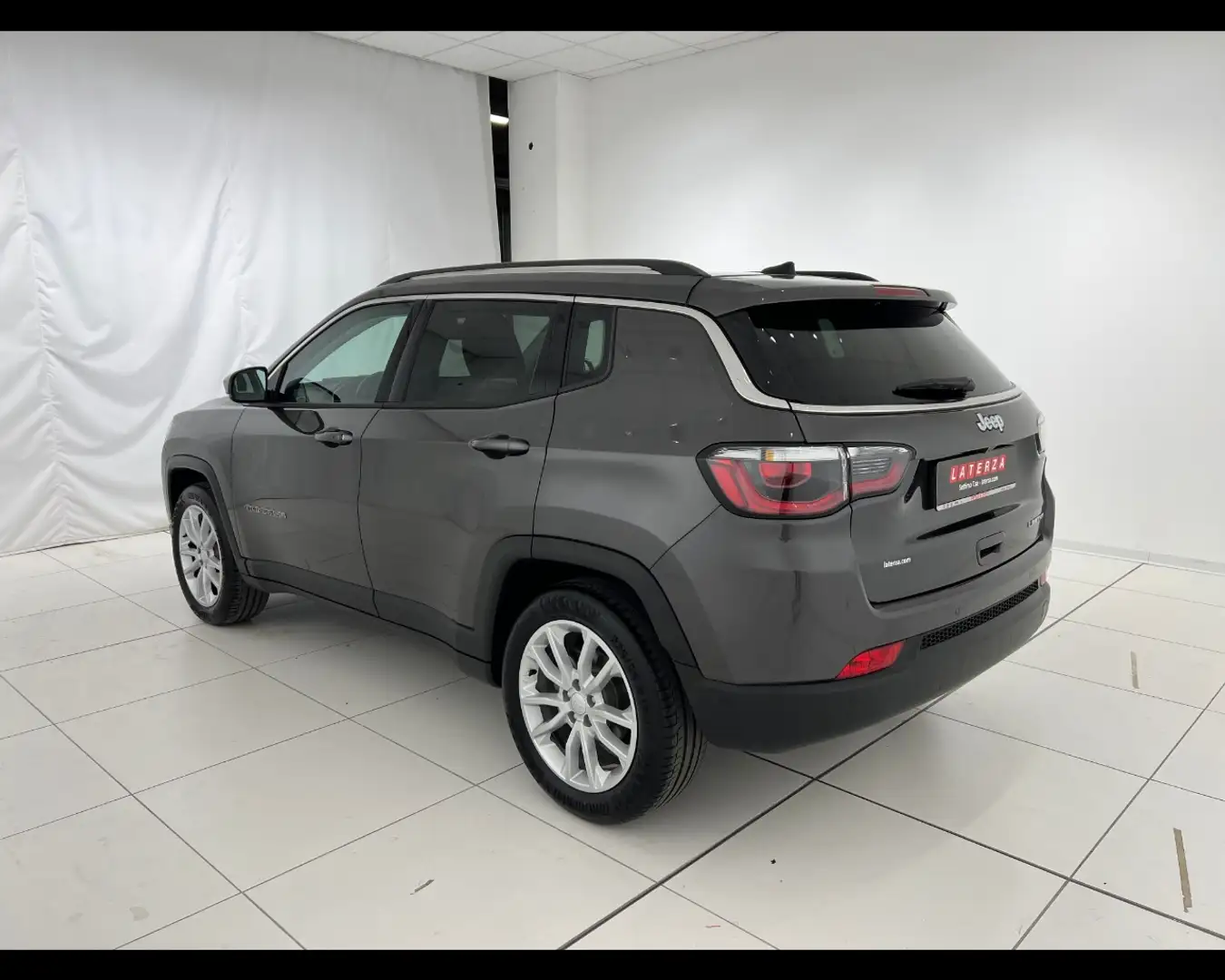 Jeep Compass 1.3 Turbo T4 Limited Grey - 2