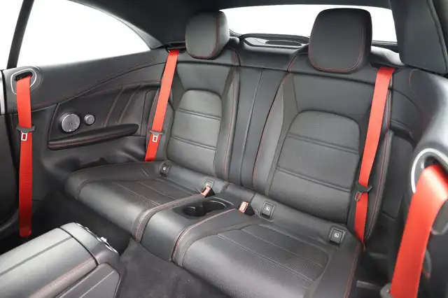 Mercedes-Benz C Class view 11