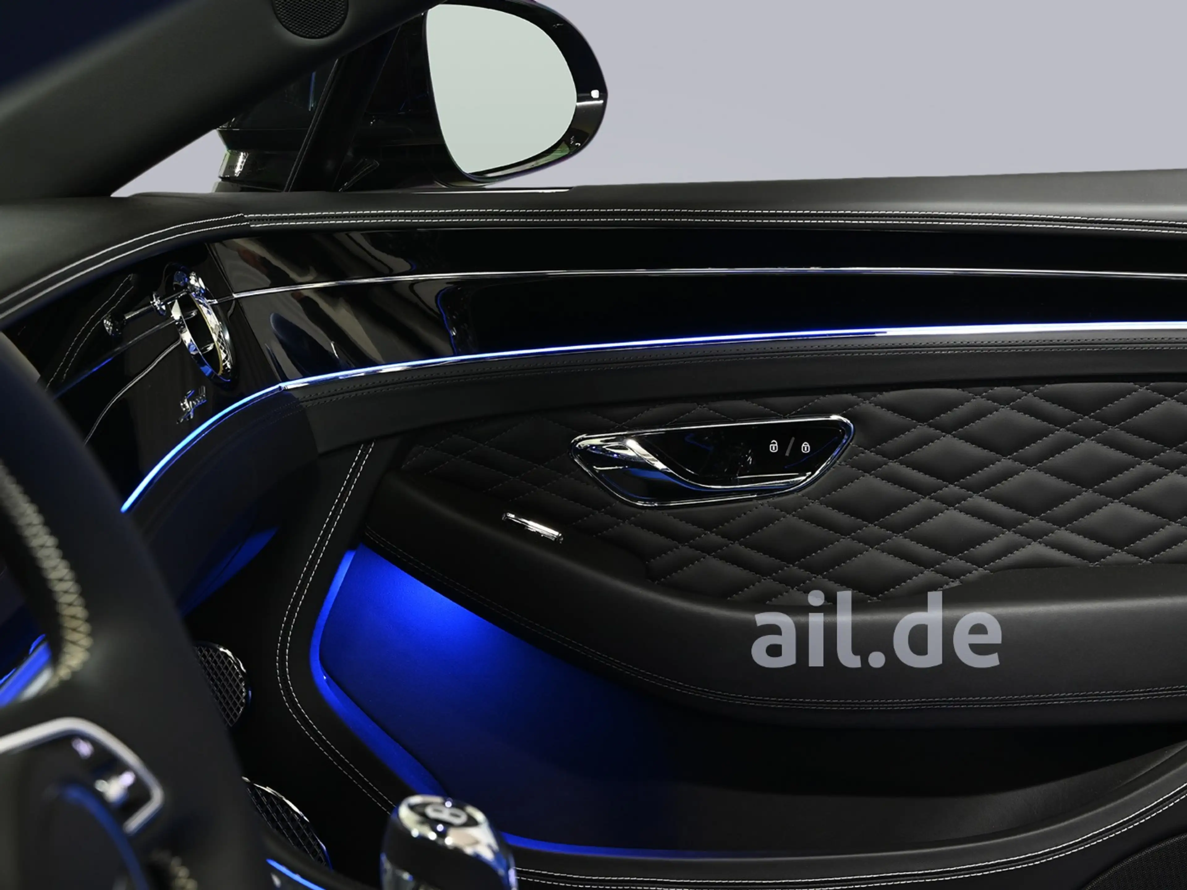 Bentley Continental GTC W12 Speed Blackline HUD MATRIX — photo 11