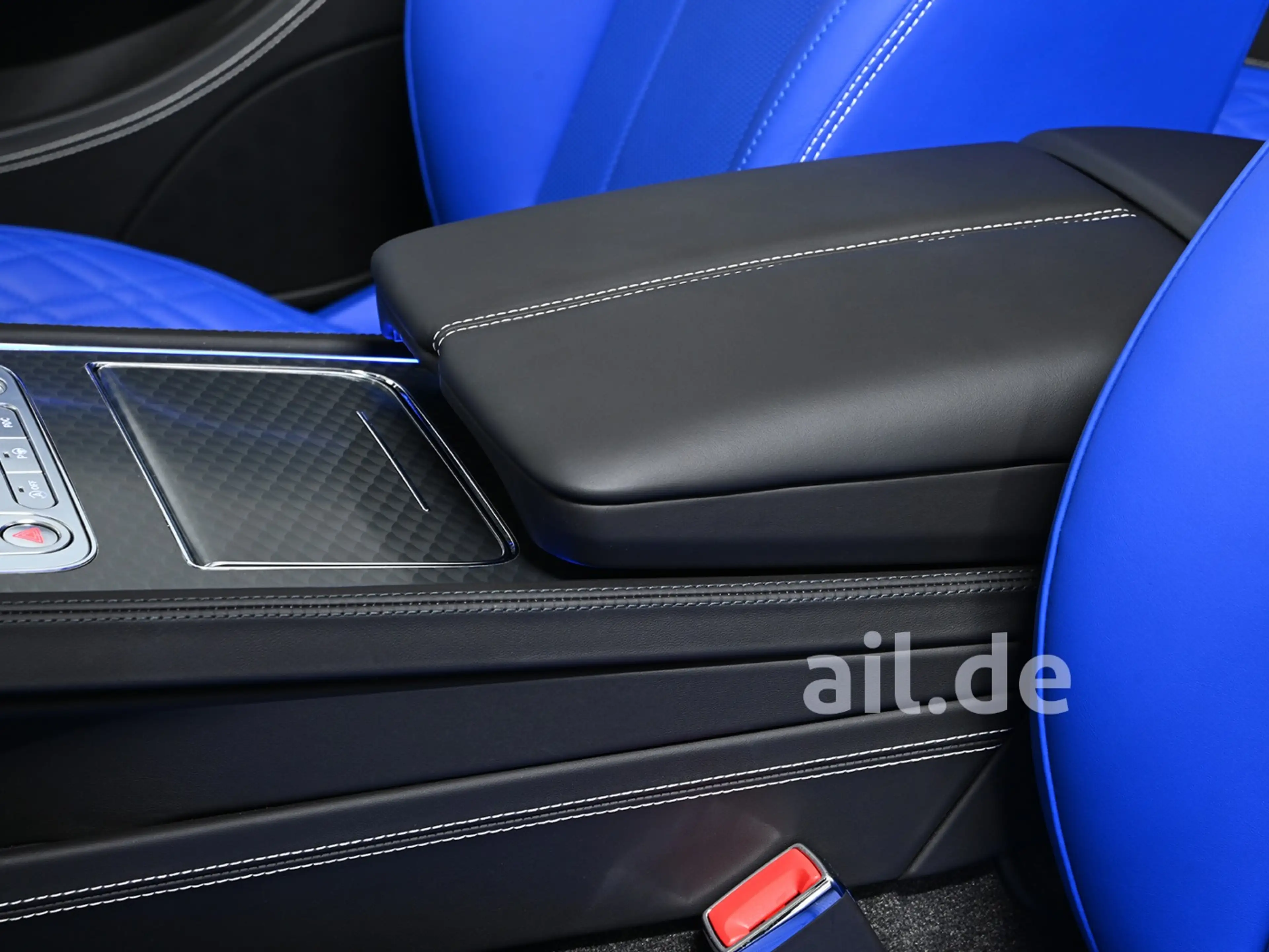 Bentley Continental GTC W12 Speed Blackline HUD MATRIX — photo 13
