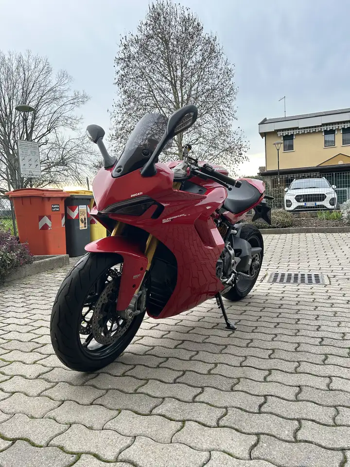 Ducati SuperSport