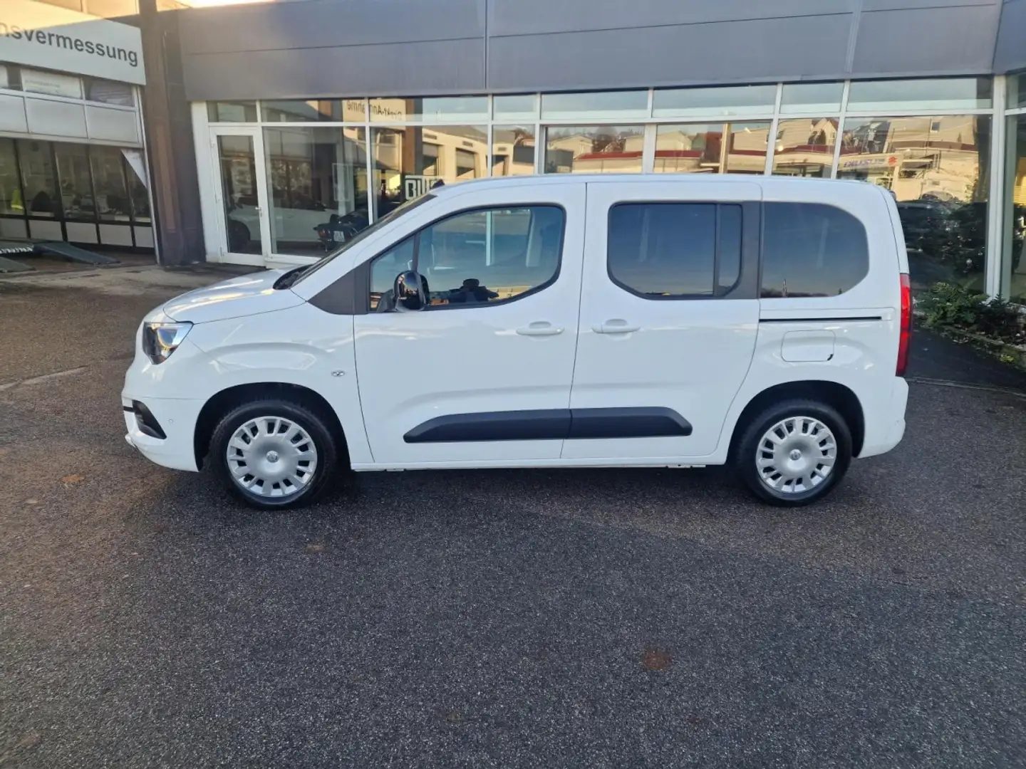 Opel Combo Life Elegance 1,5 SHZ+LHZ+PDC+RFK+TWW Klima Navi Fehér - 2