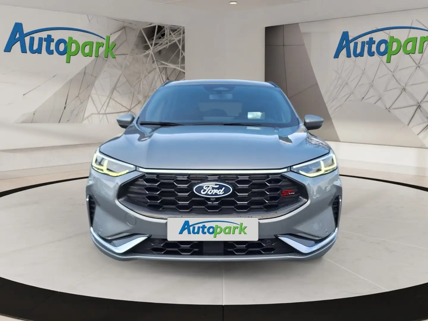 Ford Kuga ST-Line X Plug-In Hybrid Silber - 2