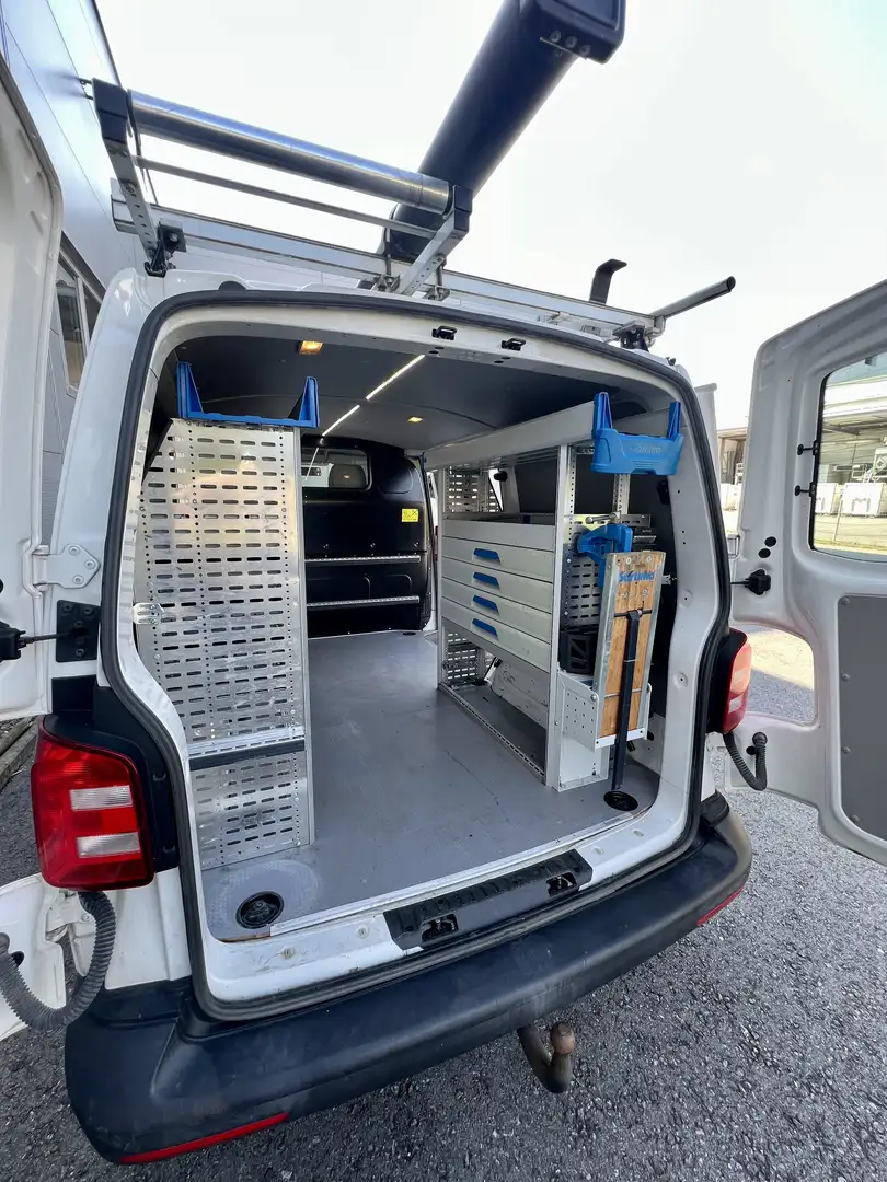 Volkswagen T6 Transporter Kastenwagen KR 2,0 TDI 4Motion Sortimo Würth Bott Weiß - 2