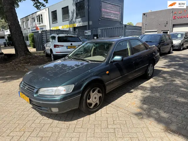 Toyota Camry 3.0i V6 GX Automaat