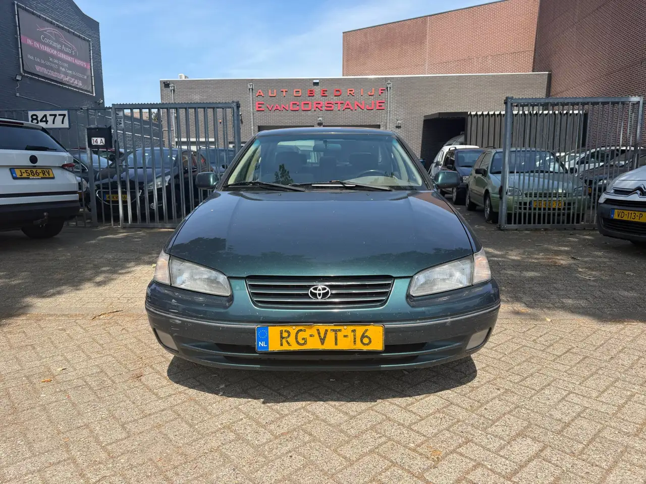 Toyota Camry 3.0i V6 GX Automaat, foto 2