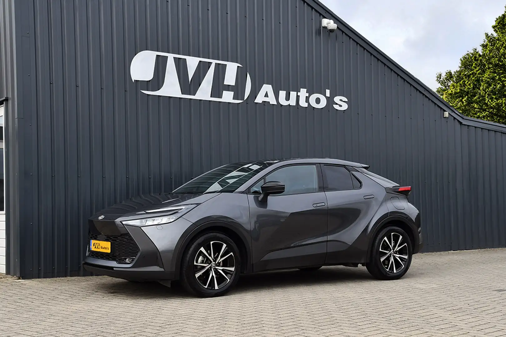 Toyota C-HR 1.8 Hybrid 140 Dynamic 04-2025 (NwModel) | XXL Nav Grijs - 1