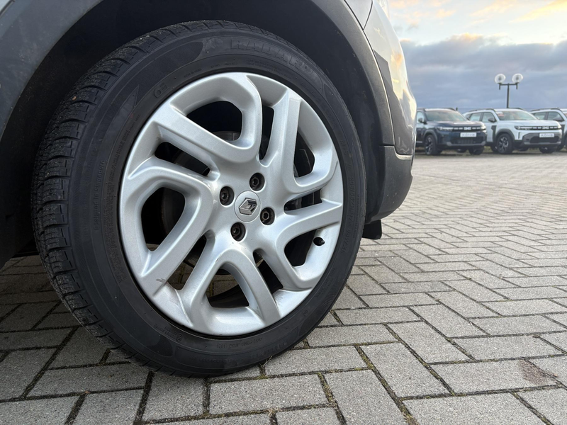 Renault Captur Luxe — photo 6