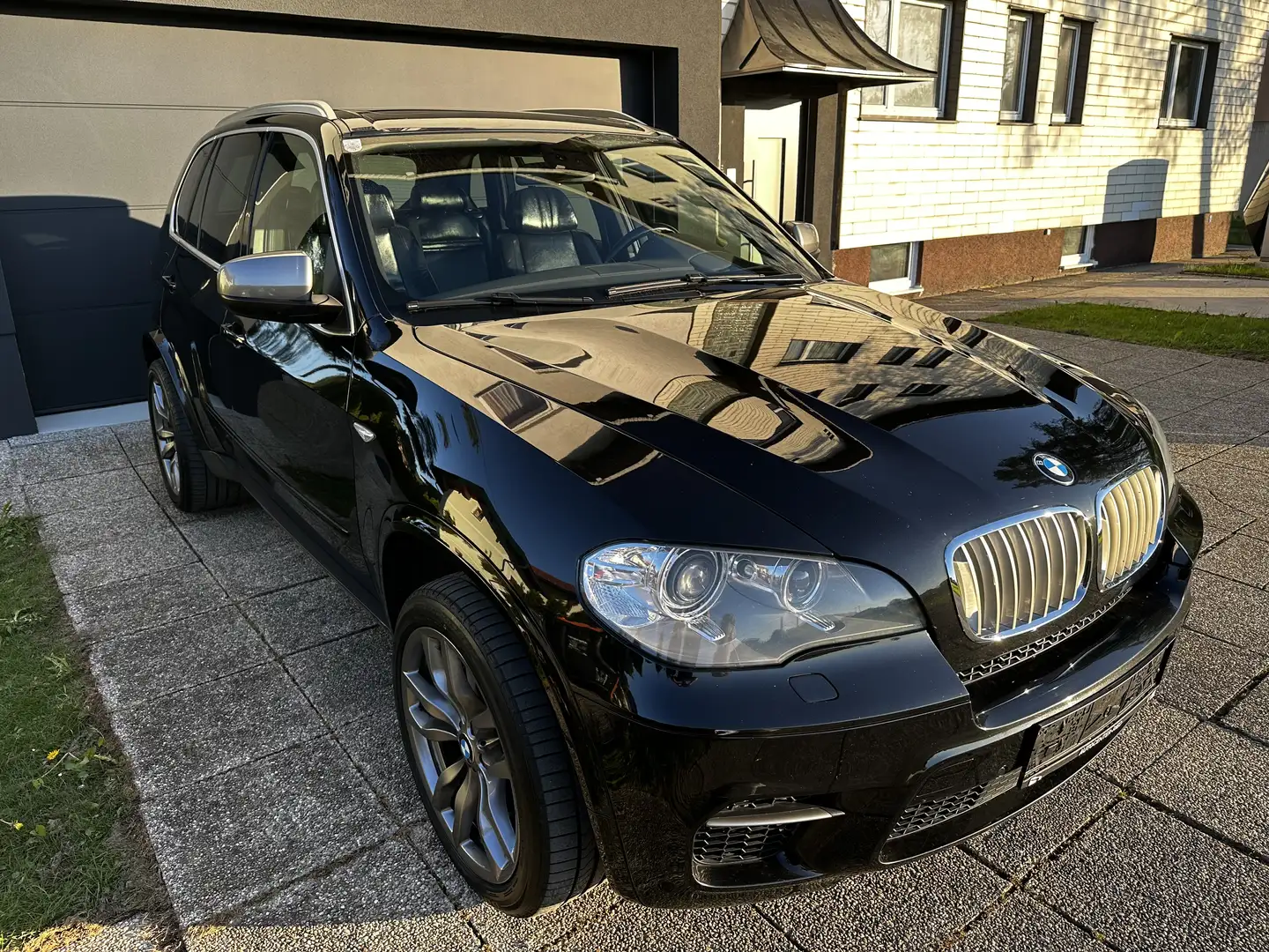 BMW X5 M M50d 3. Besitz Volle Historie Motorschaden - 1