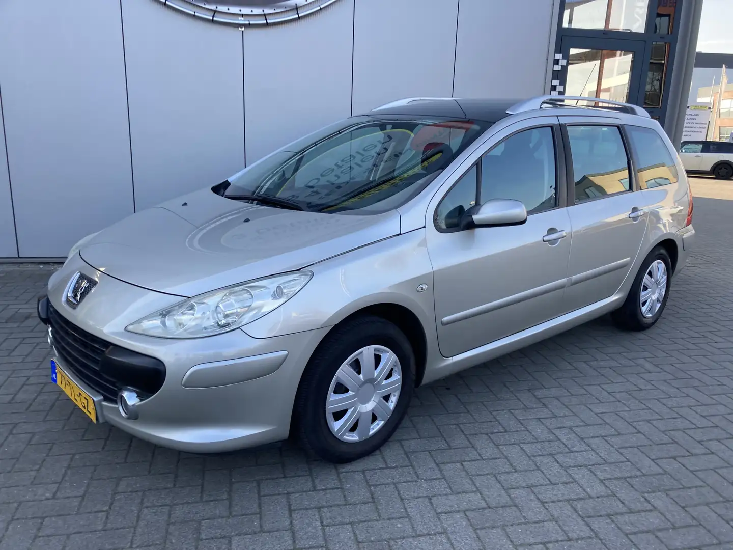 Peugeot 307 SW 1.6-16V Pack 7 persoons * Trekhaak * Panoramada Сірий - 1