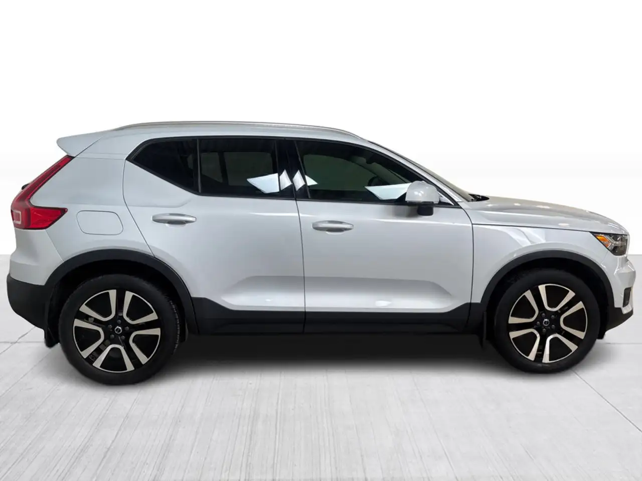 Volvo XC40 снимка Volvo XC40