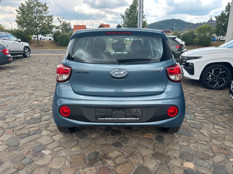 Hyundai i10 1.0 Passion Sitz & Lenkradheizung — photo 4