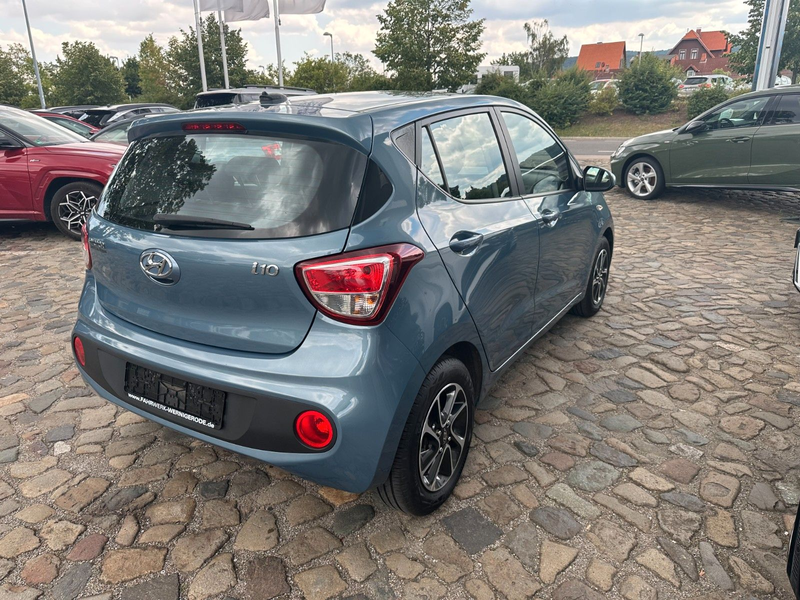 Hyundai i10 1.0 Passion Sitz & Lenkradheizung — photo 5