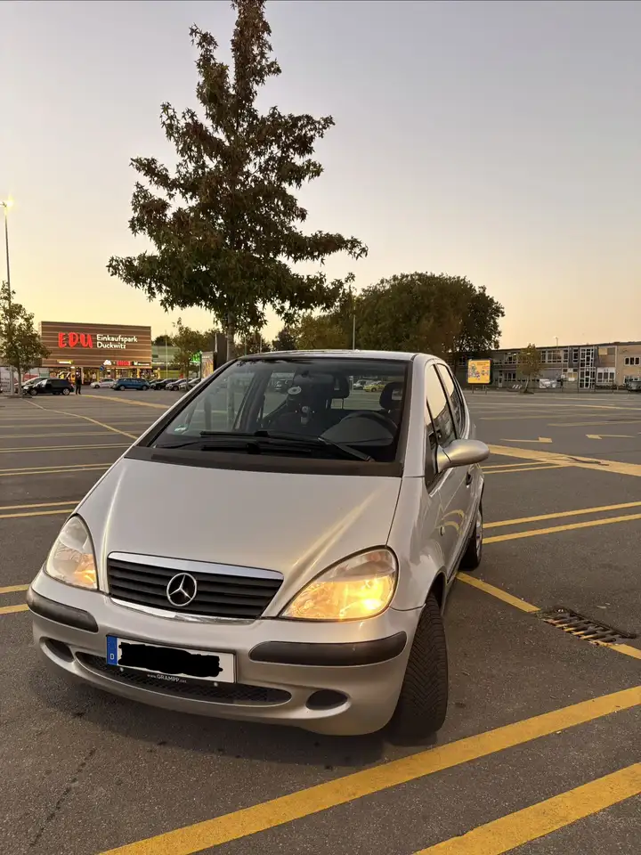 Mercedes-Benz A 140 Classic, foto 1