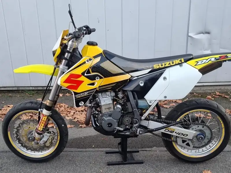 Suzuki DR-Z 400