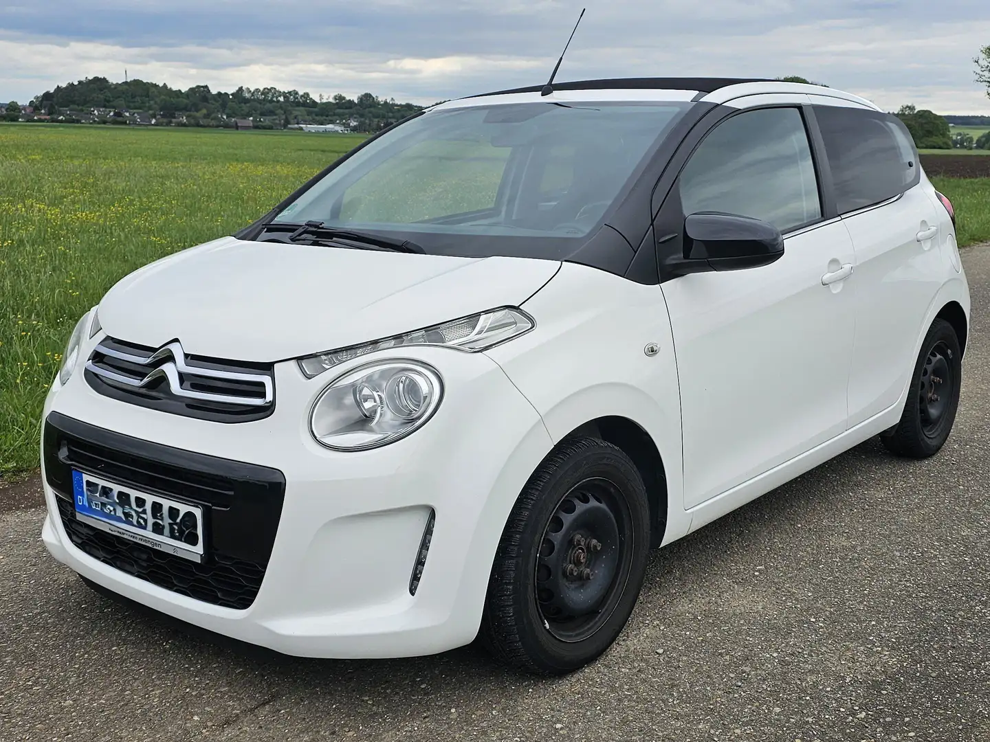 Citroen C1 Airscape PureTech 82 Shine 5 Türer Weiß - 1