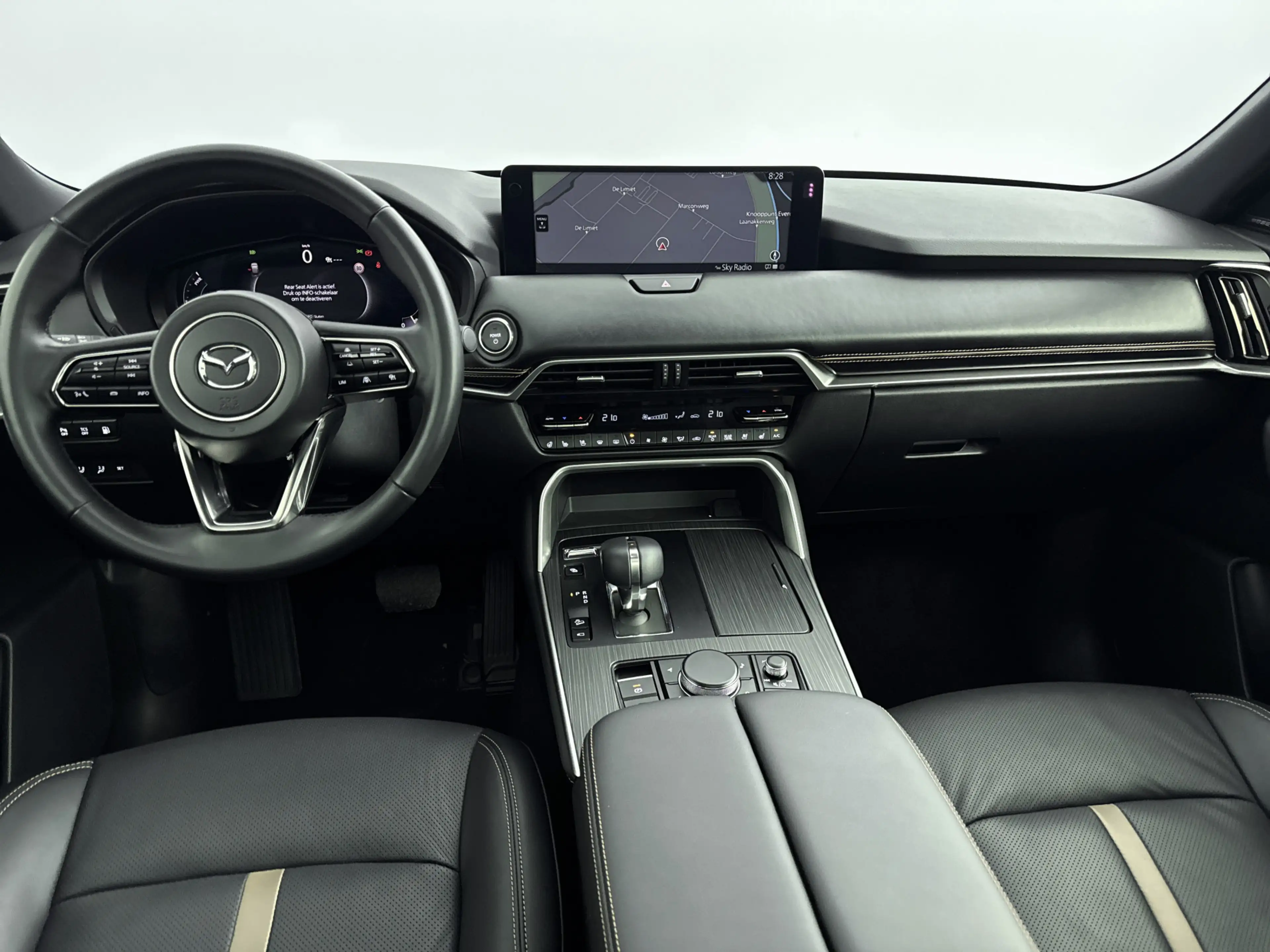 Mazda CX-80 -2.5 e-SkyActiv PHEV Homura Plus // PANORAMA-/SCHU — photo 3