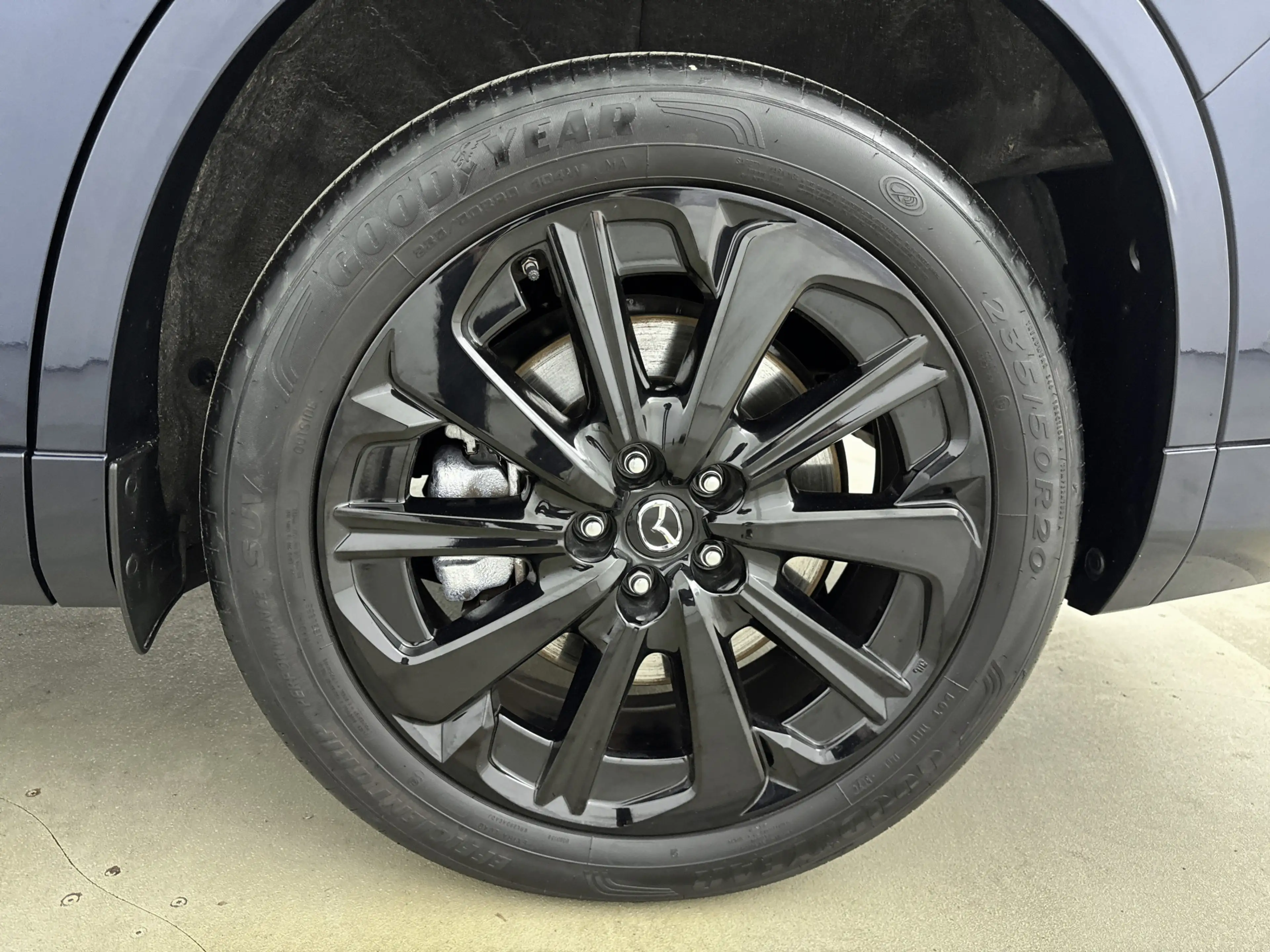 Mazda CX-80 -2.5 e-SkyActiv PHEV Homura Plus // PANORAMA-/SCHU — photo 12