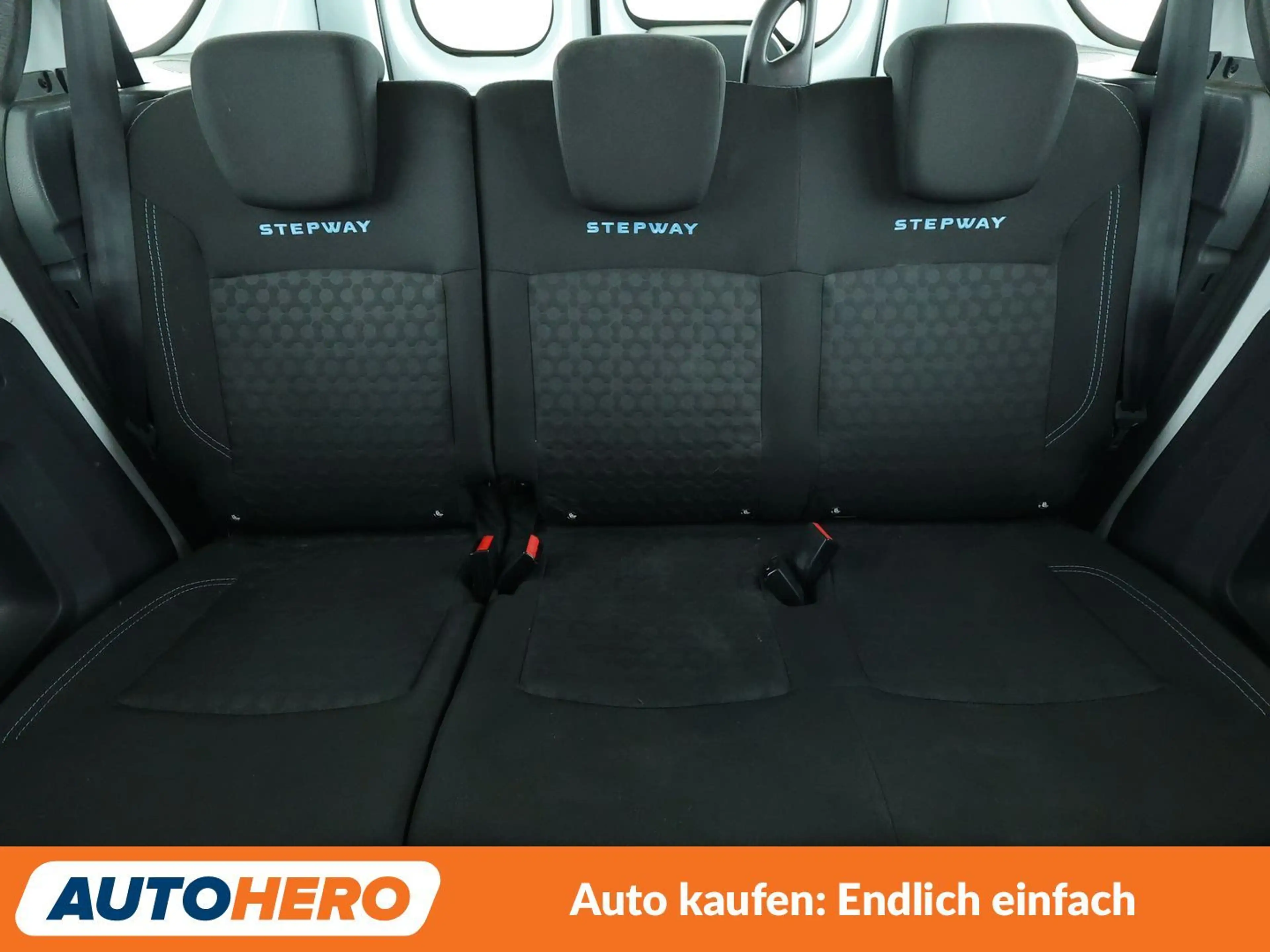 Dacia Dokker 1.2 TCe Stepway*NAVI*TEMPO*PDC*AHK*ALU* — photo 15