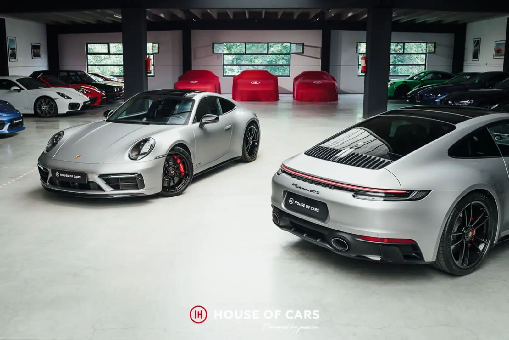 PORSCHE 911