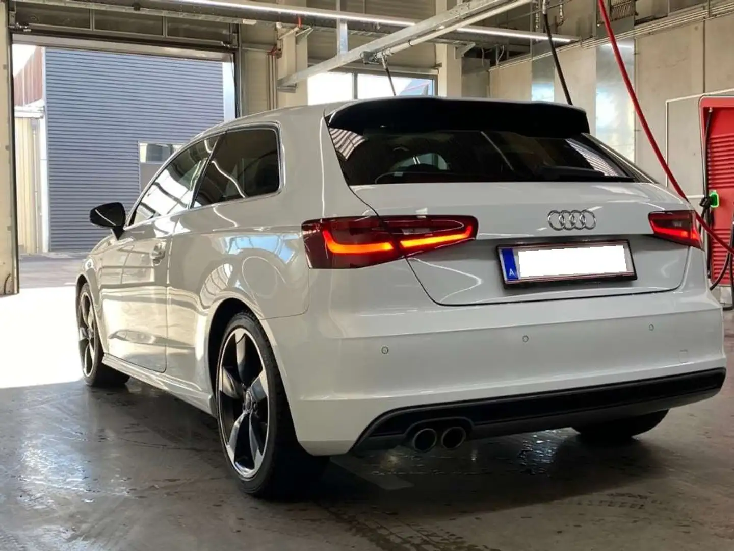 Audi A3 A3 Style 2,0 TDI DPF Style Weiß - 2