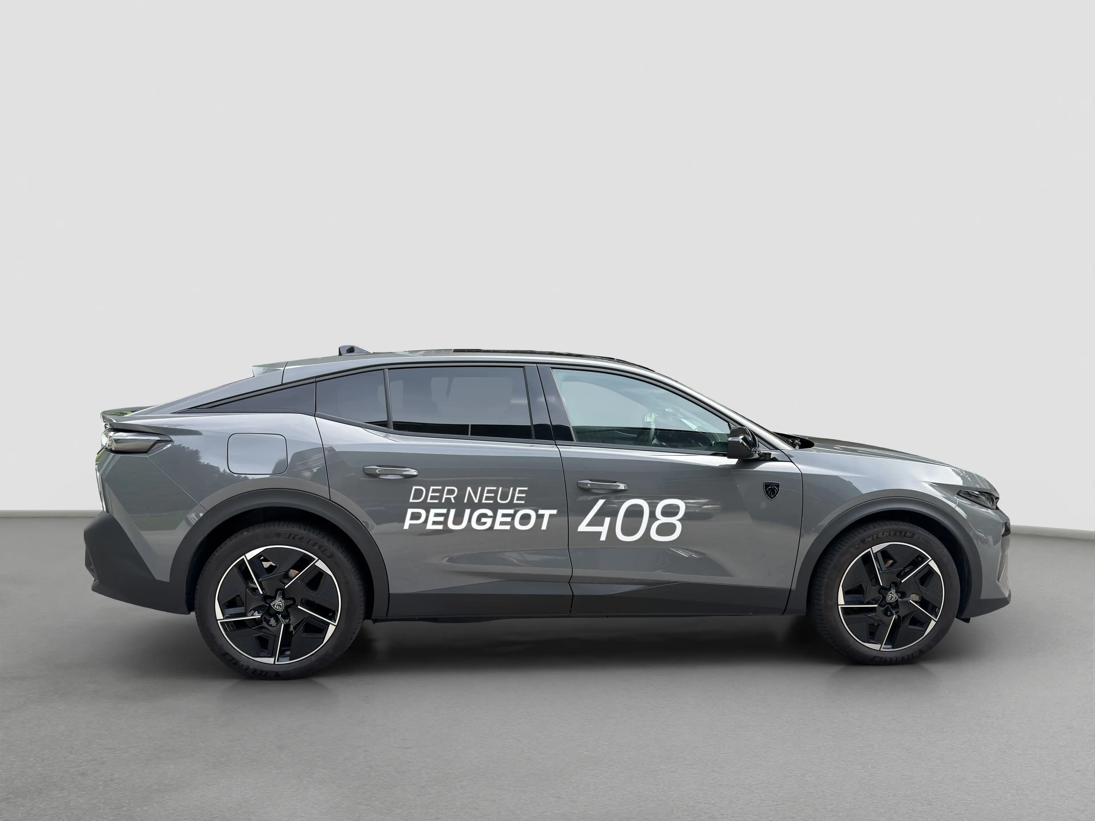 Peugeot 408 E-408 GT EXCLUSIVE — photo 5