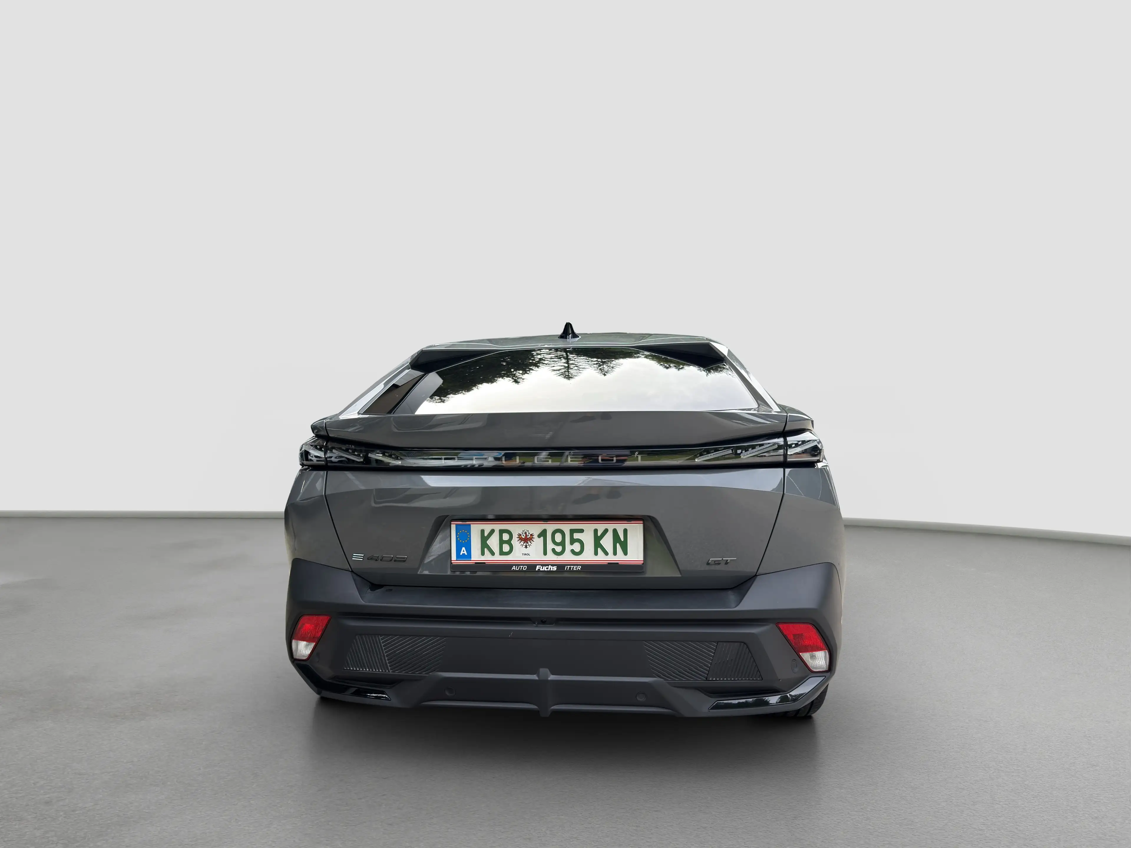 Peugeot 408 E-408 GT EXCLUSIVE — photo 4