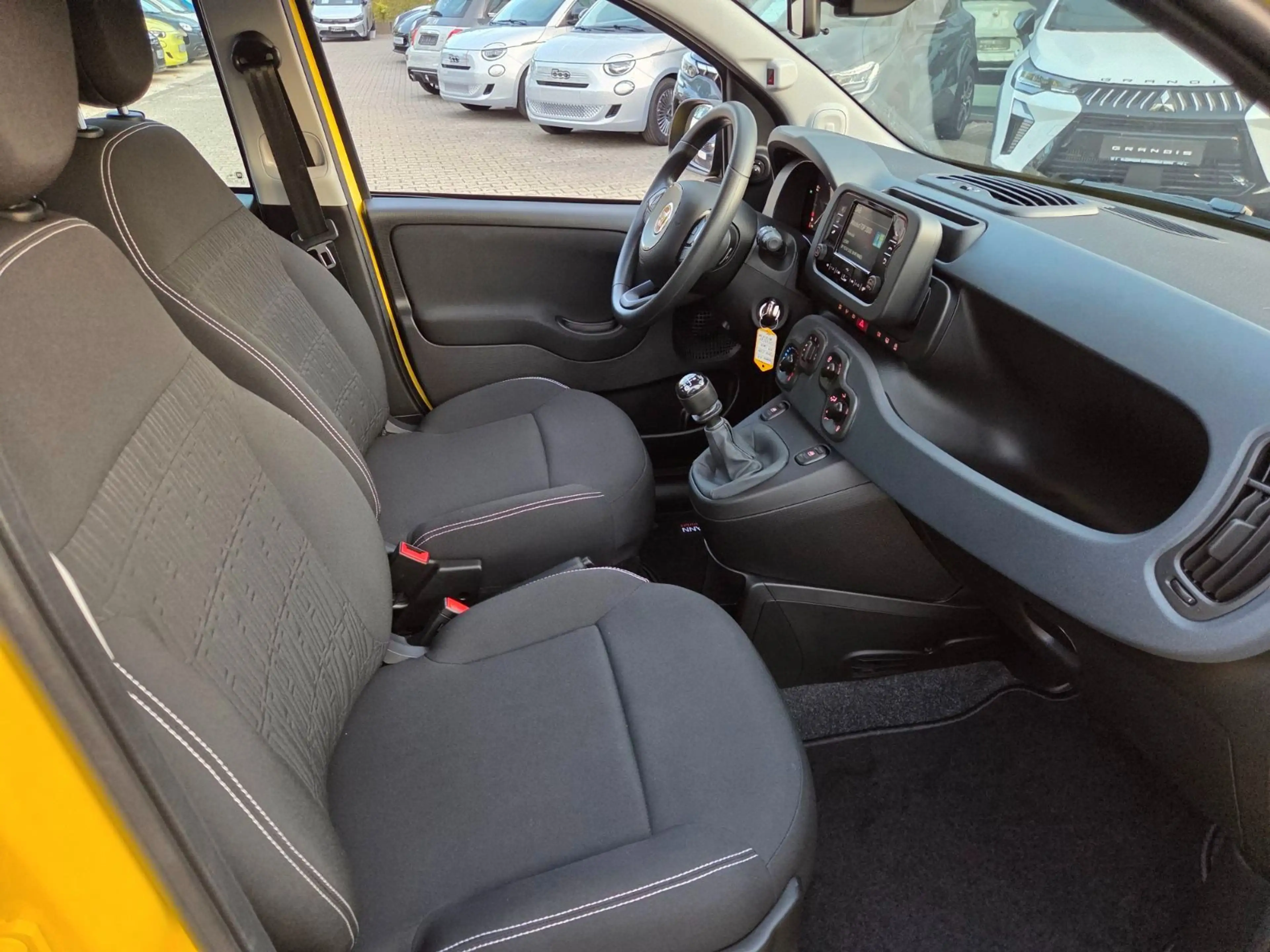 Fiat Panda "Pandina Icon" 1.0 GSE Hybrid — photo 11