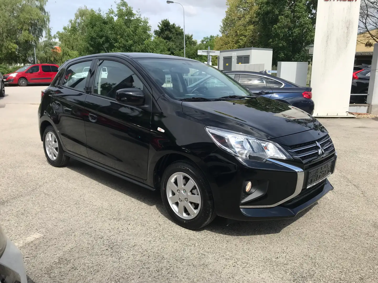 Mitsubishi Space Star 1,2 MIVEC AS&G Inform Schwarz - 1