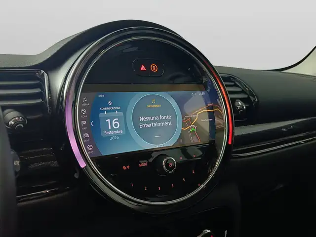 Mini Clubman view 13