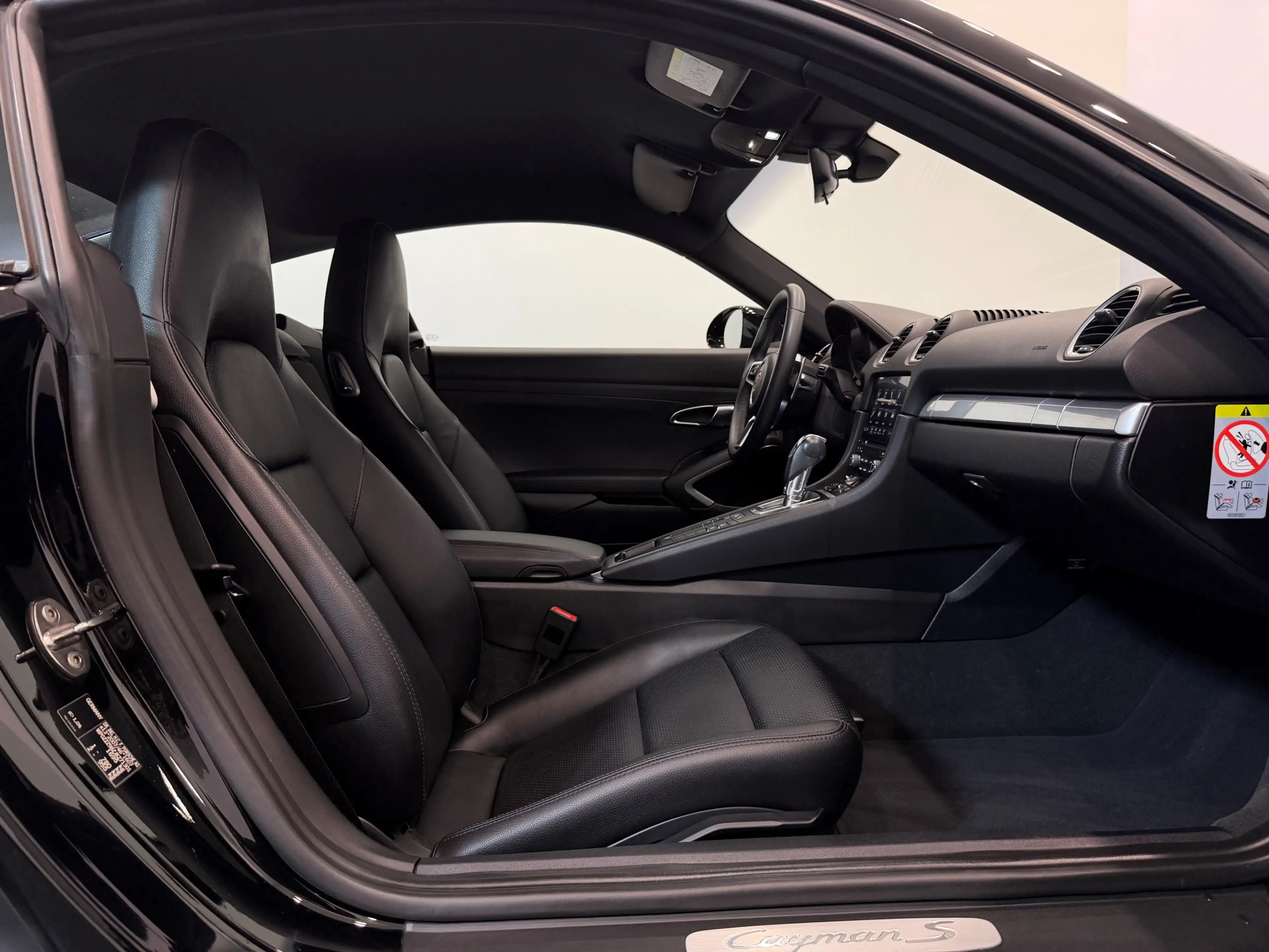 Porsche Cayman S Leder PDLS Navi Tempomat Park-Assist — photo 9