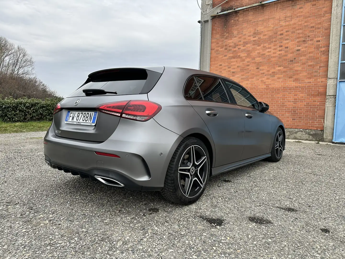 Mercedes-Benz A 220 Classe+A+-+W177+2018+Premium+auto Szürke - 1