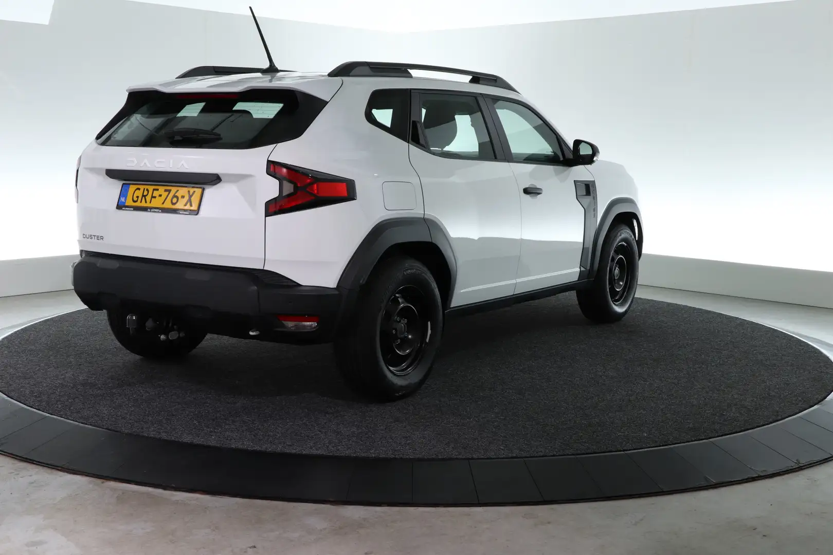 Dacia Duster 1.0 TCe 100 ECO-G Essential | KAMPEERPACK  | INCL. Blanc - 2