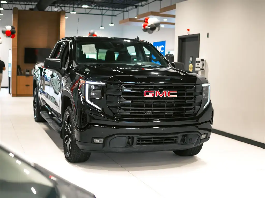 2024 GMC Sierra 1500 ELEVATION photo 4