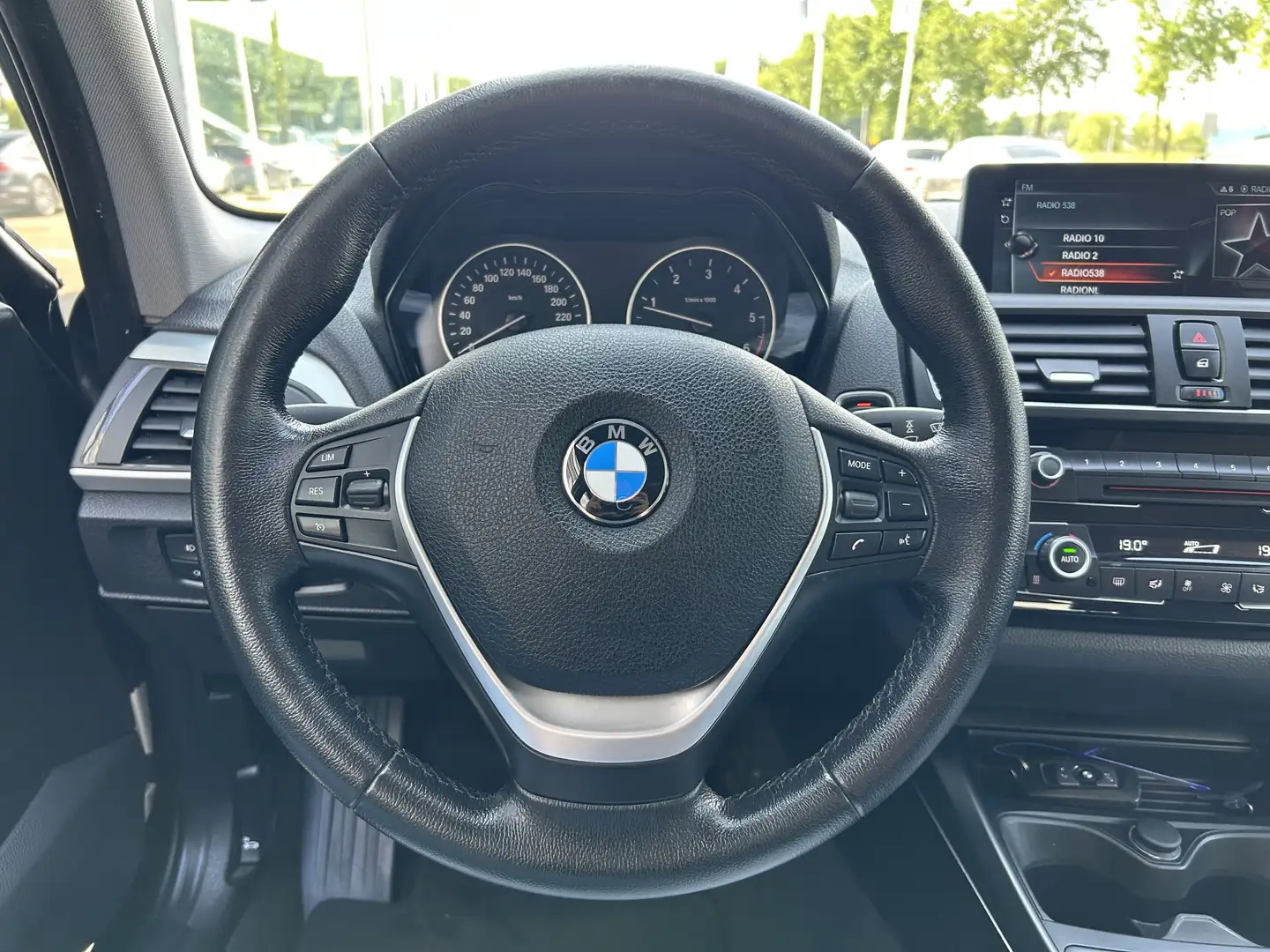 BMW 118 1-serie 118d Centennial Executive 50% deal 6.975,- Szürke - 2